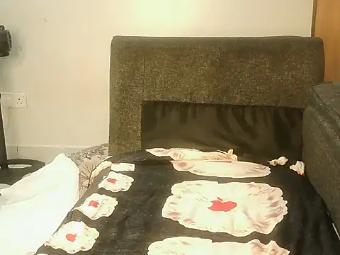 Beverly_girl1_ webcam