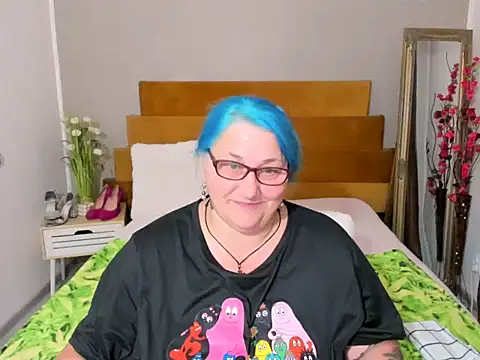 Sugarmommy_69X live cam on StripChat