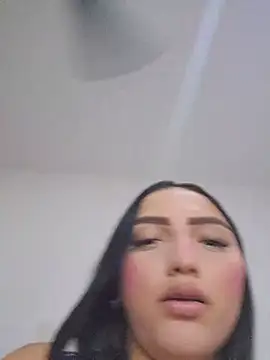 Mia_em webcam