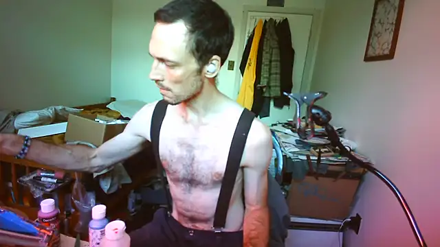 JohnnyMoves webcam