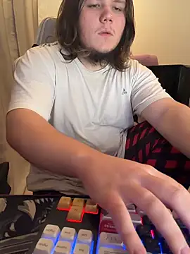 desiredude9 webcam