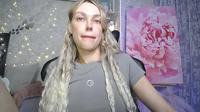 NickyAdamidi webcam