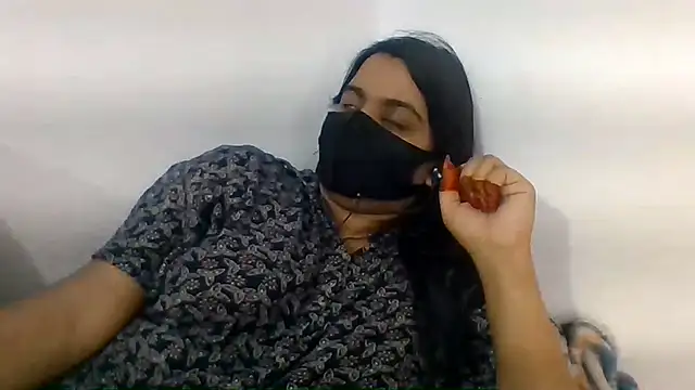 Ritu_Raj0 webcam