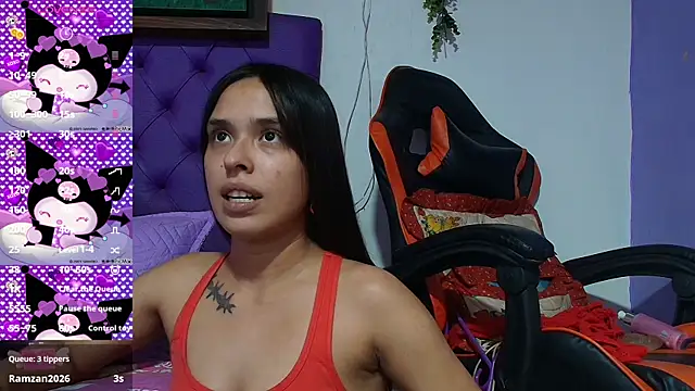 Cloeandtyfanny webcam