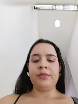 Julieth_hot-69 webcam