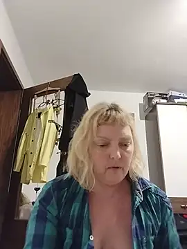 LiluLiluLilu webcam