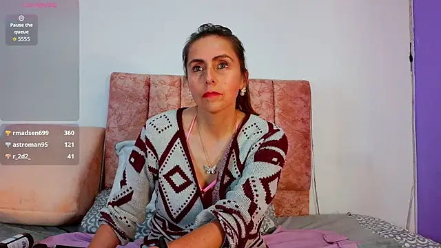 Ava_Raye webcam