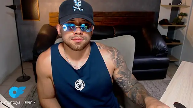 Mike_montoya01 webcam