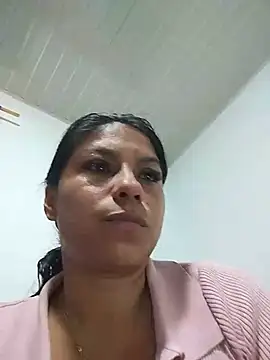 AngelicaStorms webcam