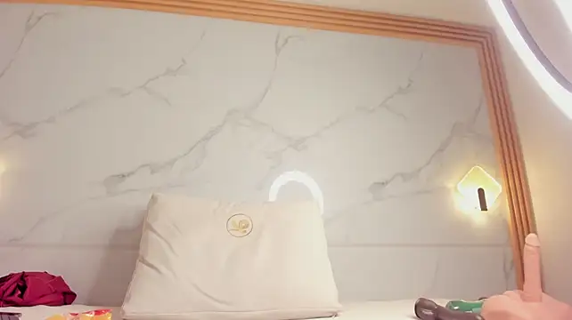 alena_kenner webcam