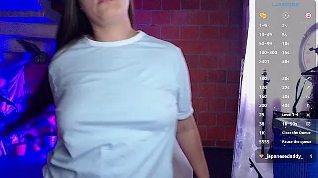 Valerymoon19 webcam