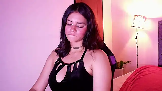 Kim_lowel webcam