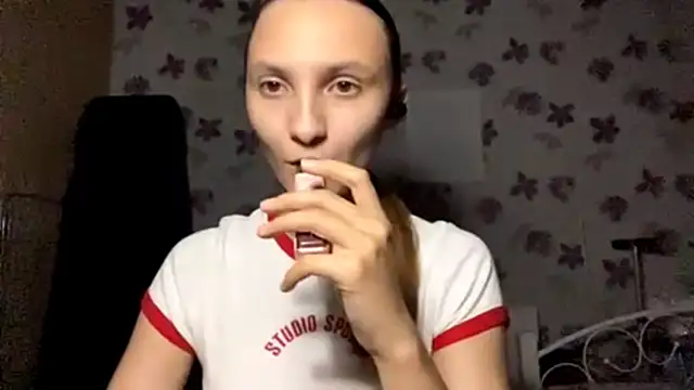 ErgoticEther webcam