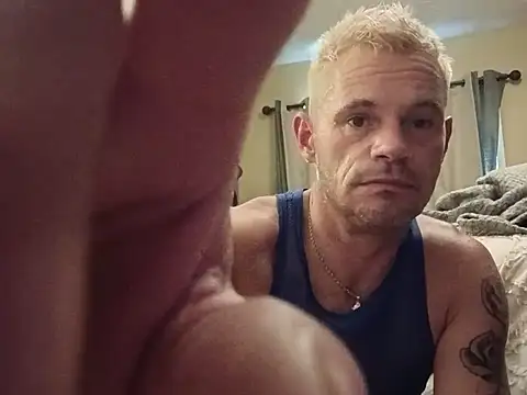 LeavingShowtime webcam
