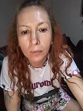 lili_ardient webcam