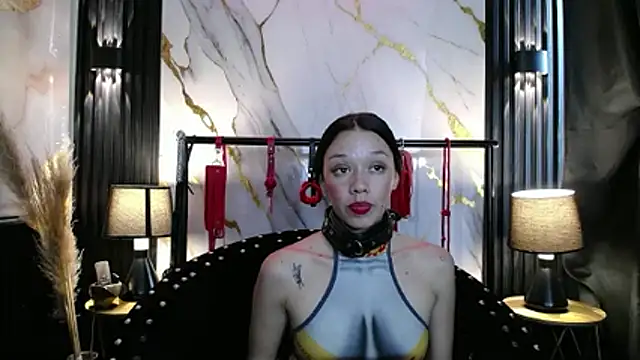 Doll4anall webcam