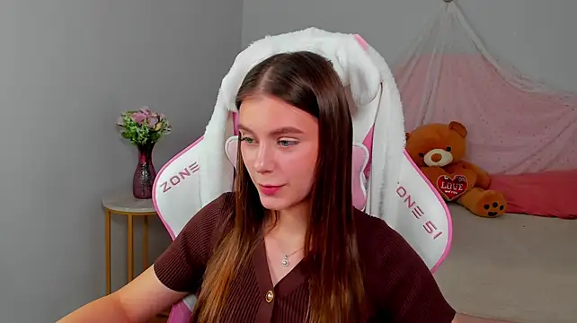 EricaFoxes webcam