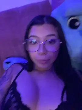 maaddyXXX webcam