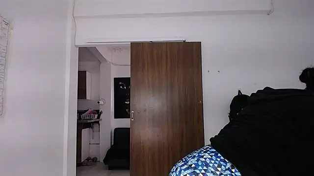 yselahot webcam