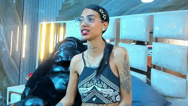 KarlaSlutSkinny__ webcam