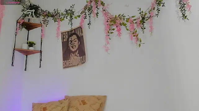 MarieTaylor_ webcam