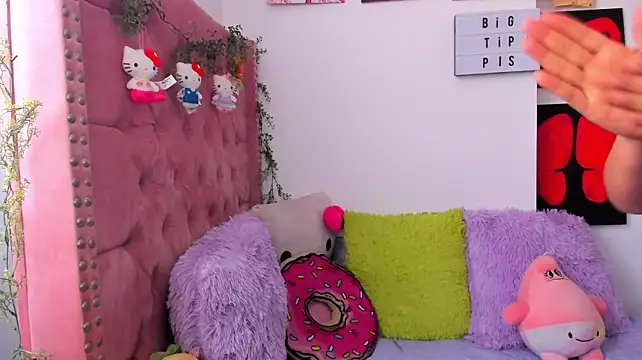 LillyCandy webcam