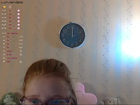 LustfulSarah webcam