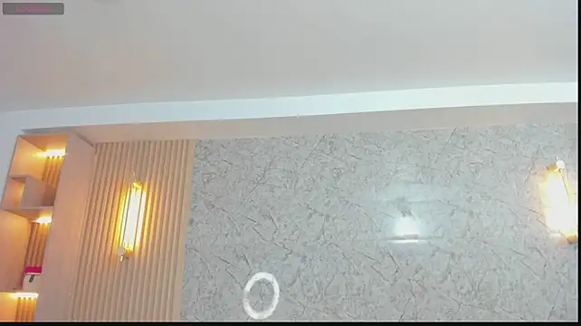 Antonella_west webcam