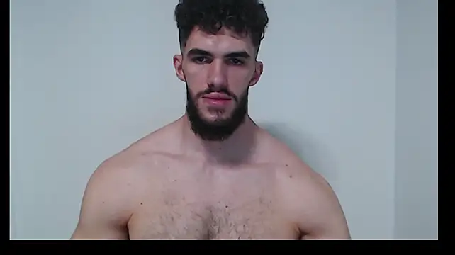 hiddenf live cam on StripChat
