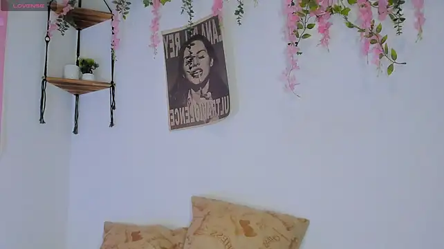 MarieTaylor_ webcam