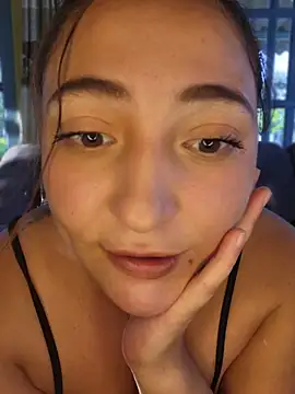 VickyHoult webcam