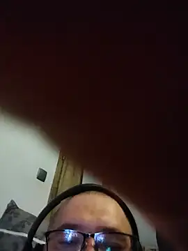 NylonBooyy webcam