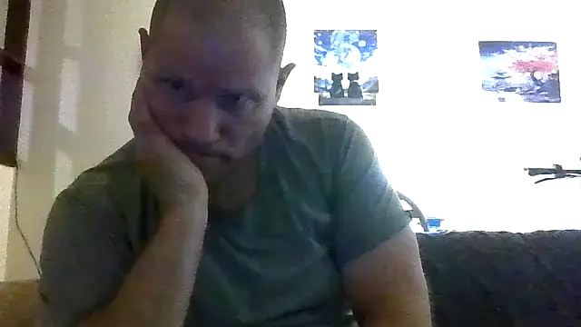 Alwayshard421 webcam