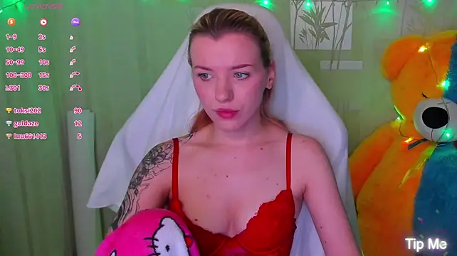 MeganNewCat webcam