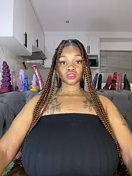 Yatted_Missy webcam