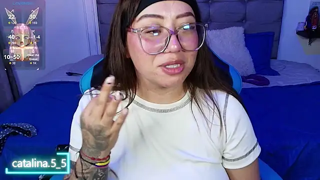 Kata_Bigboobs webcam