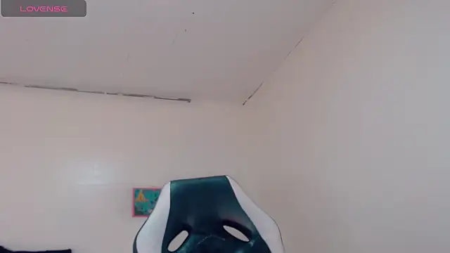 Oriana_braom webcam