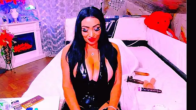 AmyraSunris webcam