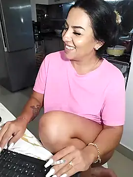 hot-babygirl webcam