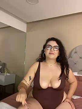 AlmaraRouge webcam