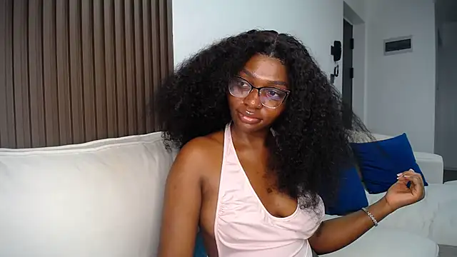 Pretty_Liya08 webcam