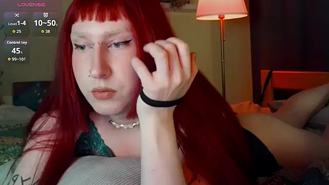 lia_grl webcam
