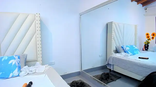 Paulynavera webcam