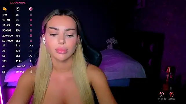 Ayla__Demir webcam