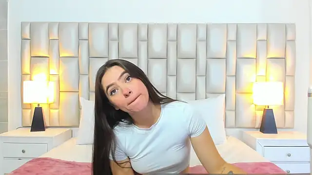 paola_katy_dicks webcam