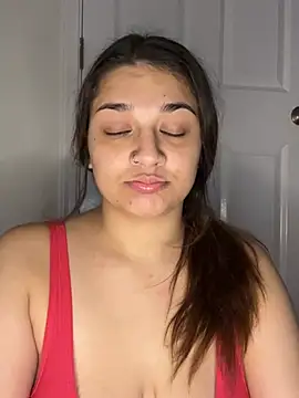 treasurebabii webcam