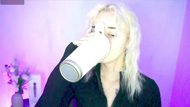 Ashley_S webcam