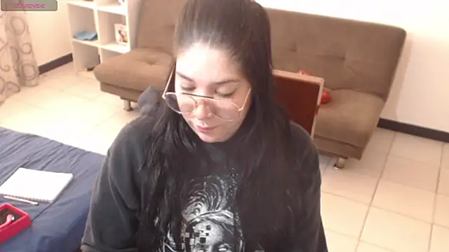 sharonnleon webcam