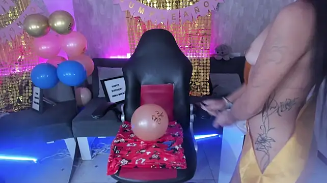 anna_moon11 webcam