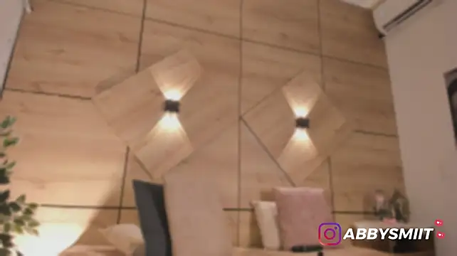 aby_smiith_ webcam